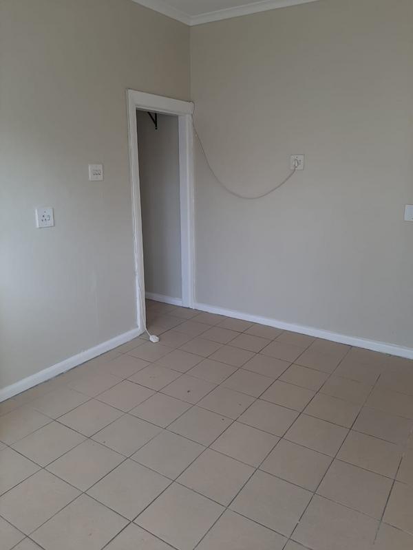 To Let 1 Bedroom Property for Rent in Rugby Western Cape